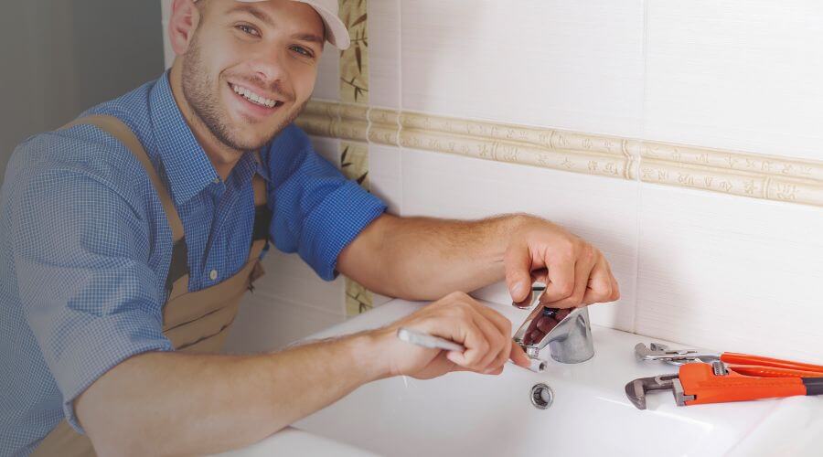 Handle or spout repair in Saint Olaf, IA